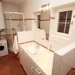 Aquilo טיהאני