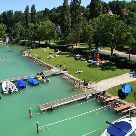 Aquilo Lägenhet Tihany