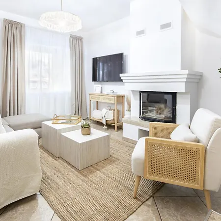 Aquilo Apartment *